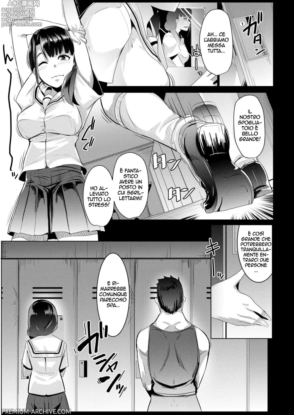 Page 5 of manga Lo Spogliatoio Femminile